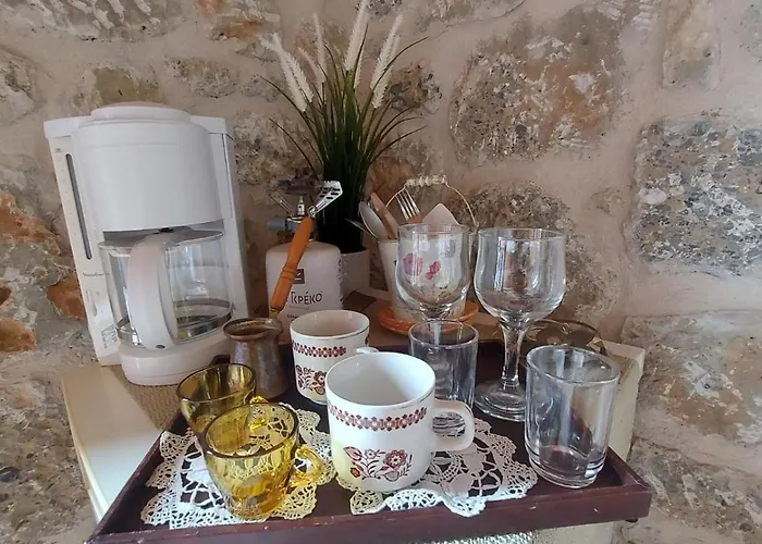 Homonatura Petrinum 펜션 *