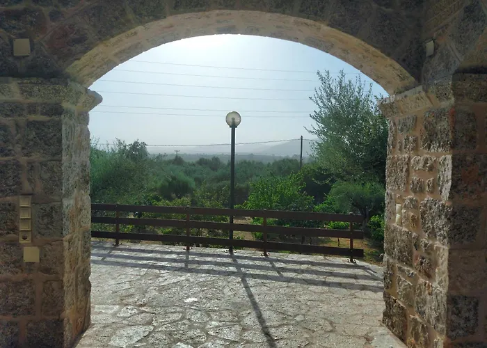 Homonatura Petrinum Prázdninový dům *